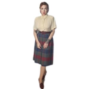 Vintage 1950s Inspired Yellow Button Down Blouse with Hidden Buttons